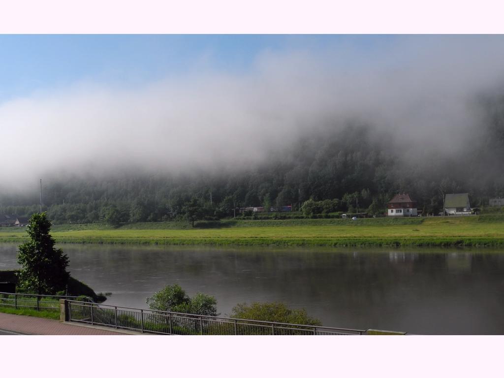 Pension Schwarz บาดชานเดา ภายนอก รูปภาพ
